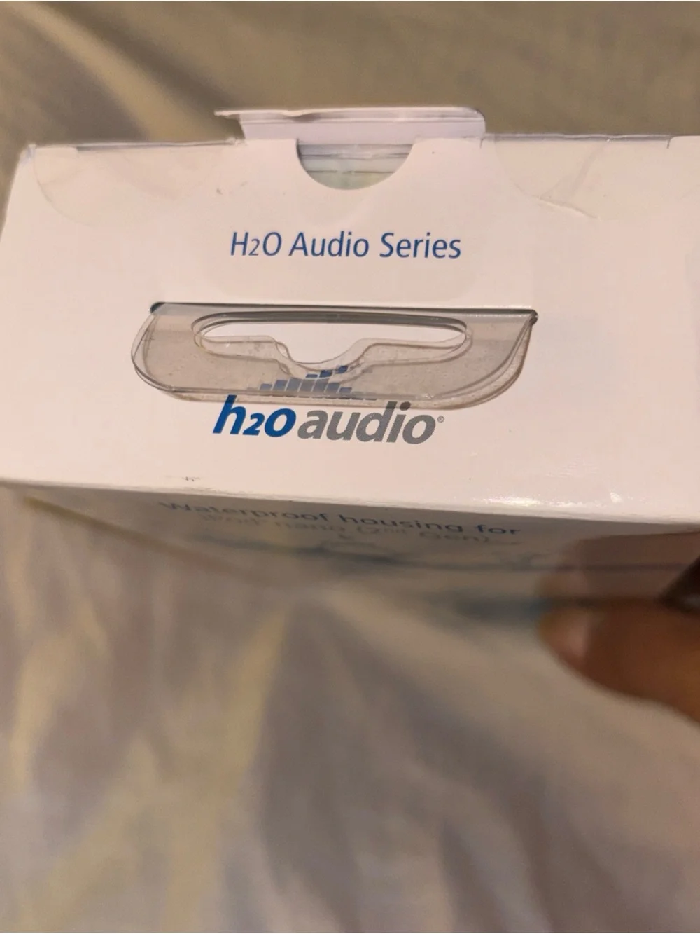 Apple retail packaging
